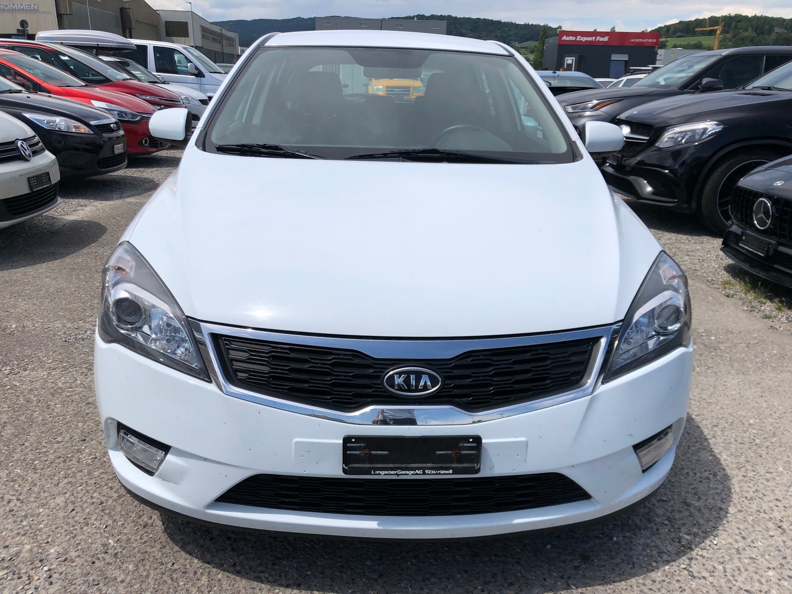 KIA Cee'd 1.4 16V seven, Benzin, Occasion / Gebraucht, Handschaltung - 2