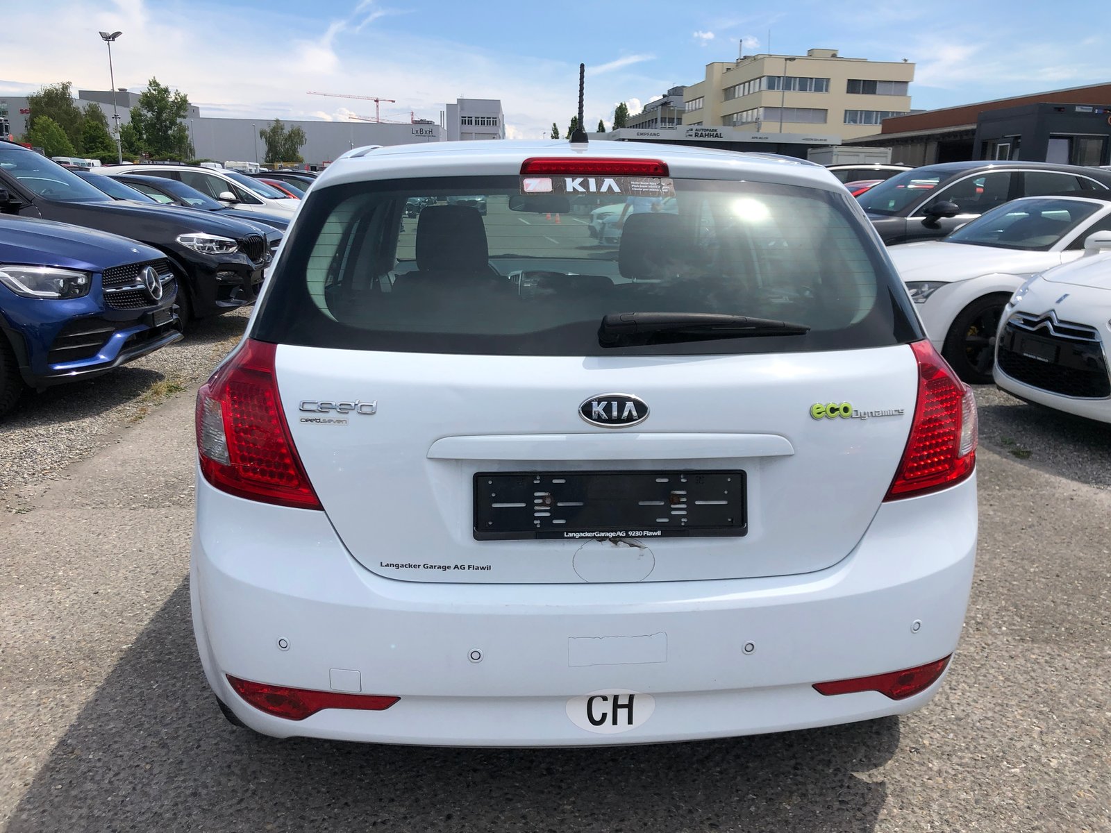 KIA Cee'd 1.4 16V seven, Benzin, Occasion / Gebraucht, Handschaltung - 5