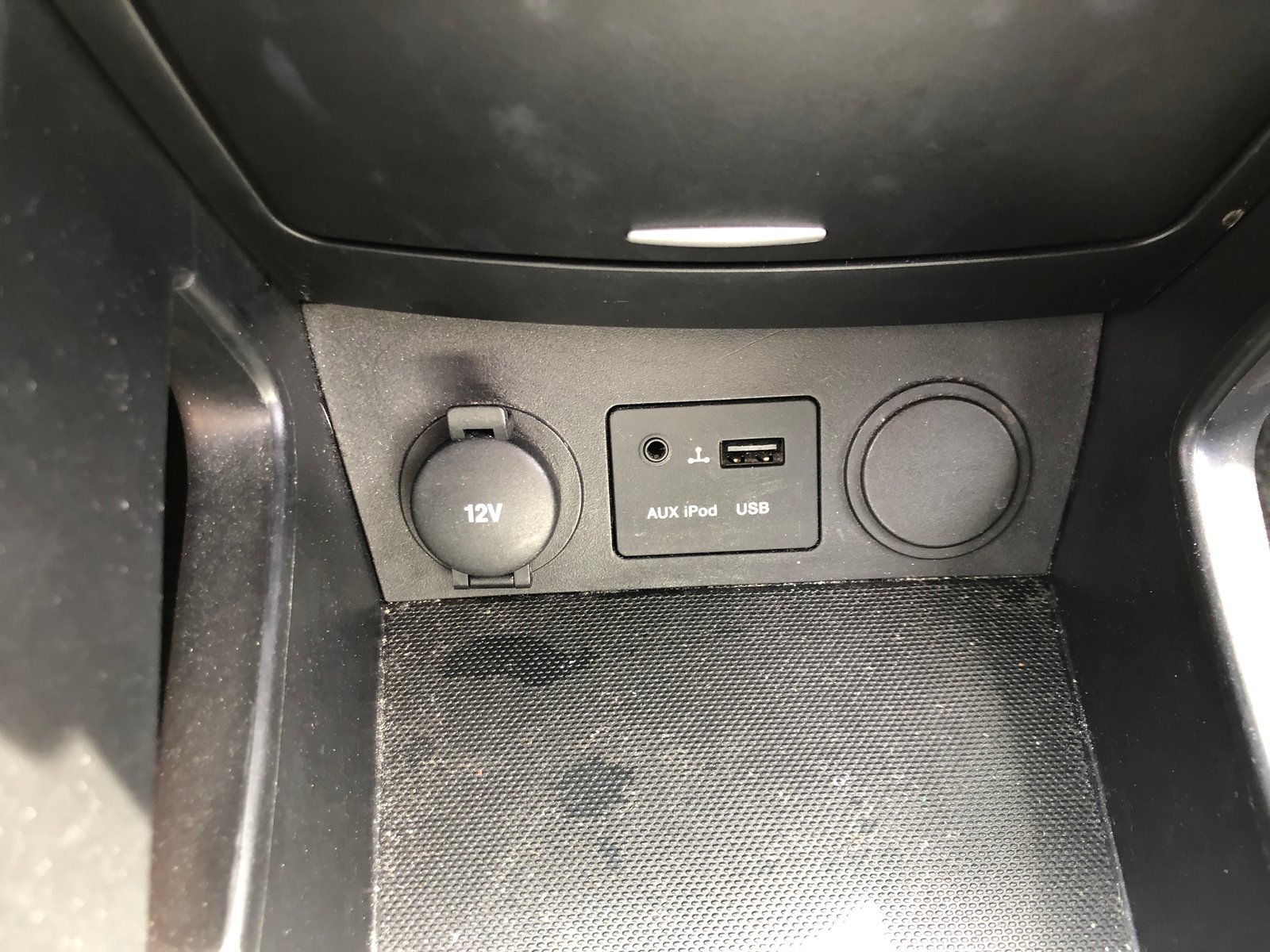 KIA Cee'd 1.4 16V seven, Benzin, Occasion / Gebraucht, Handschaltung - 7