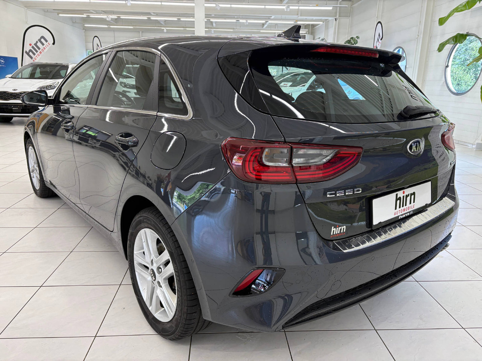 KIA Ceed 1.5 T-GDi Power, Benzin, Occasion / Gebraucht, Automatik - 7