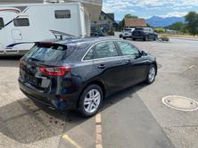 KIA Ceed 1.5 T-GDi MHEV Power, Mild-Hybrid Petrol/Electric, Second hand / Used, Automatic - 4