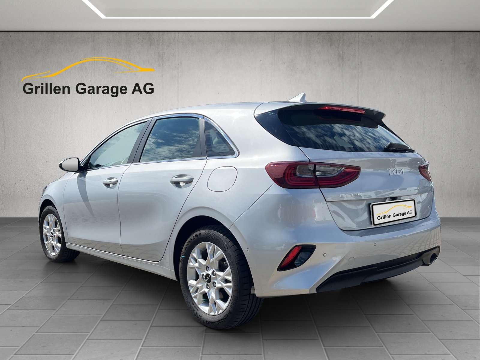 KIA Ceed 1.5 T-GDi MHEV Power, Hybride Léger Essence/Électricité, Occasion / Utilisé, Automatique - 3