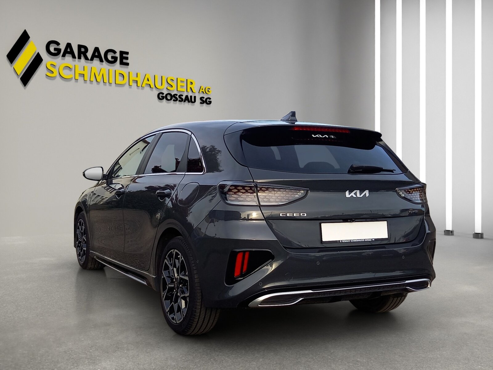 KIA Ceed 1.5 T-GDi MHEV GT-Line, Mild-Hybrid Benzin/Elektro, Occasion / Gebraucht, Automatik - 3