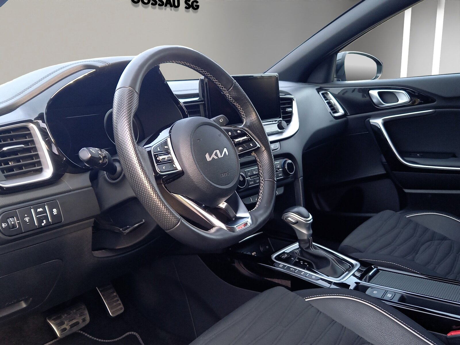 KIA Ceed 1.5 T-GDi MHEV GT-Line, Mild-Hybrid Benzin/Elektro, Occasion / Gebraucht, Automatik - 7