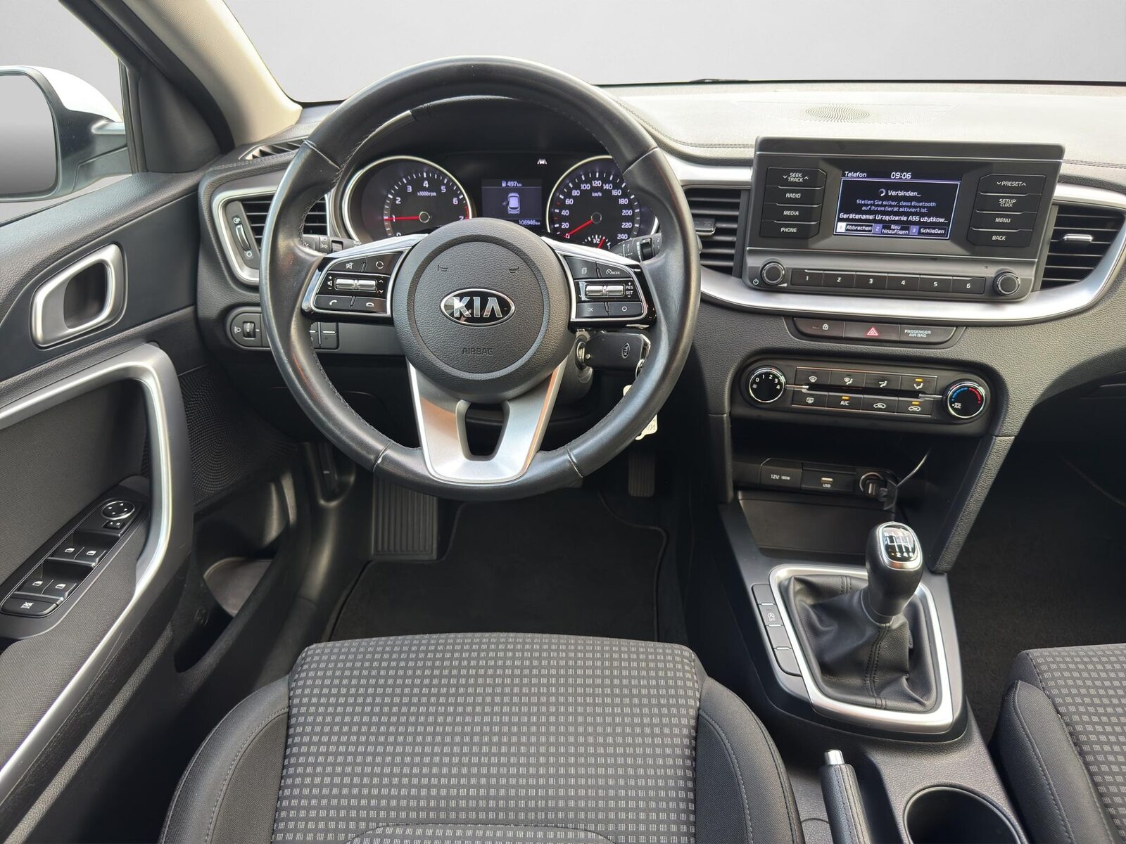 KIA Ceed 1.0 T-GDi Classic, Benzin, Occasion / Gebraucht, Handschaltung - 4