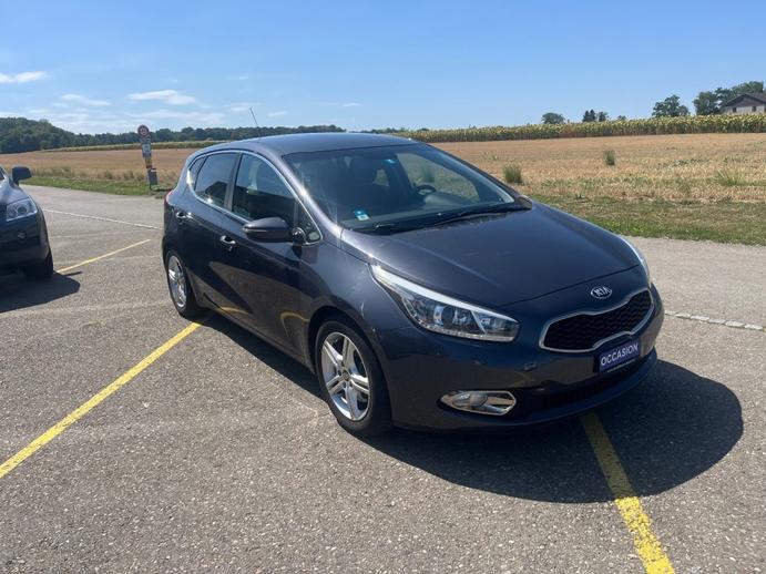 KIA CEED 1.4 CRDi Swiss Eco Ed., Diesel, Occasion / Utilisé, Manuelle