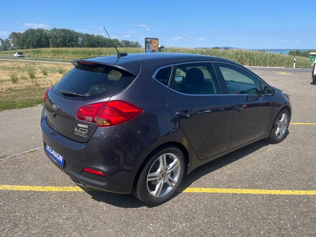 KIA CEED 1.4 CRDi Swiss Eco Ed., Diesel, Occasioni / Usate, Manuale - 5