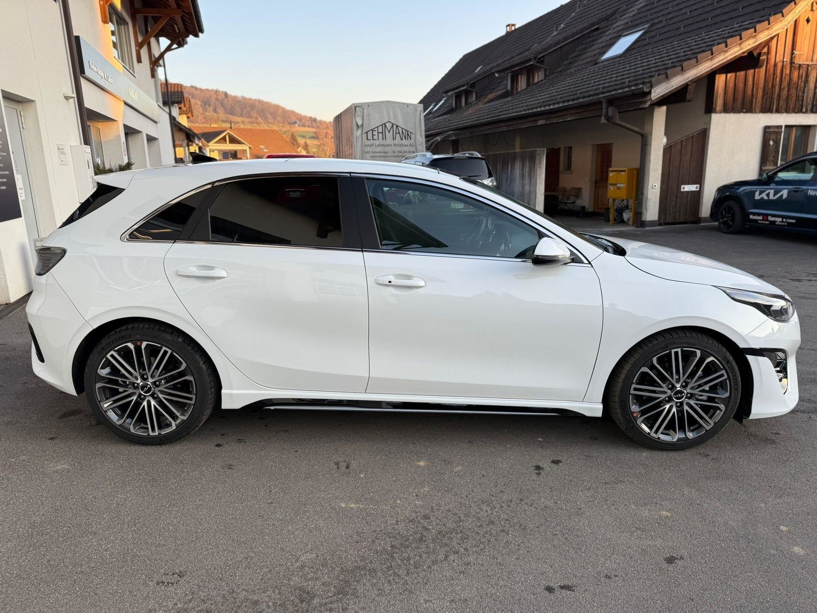 KIA Ceed 1.5 T-GDi GT-Line Edition, Petrol, Ex-demonstrator, Automatic - 2