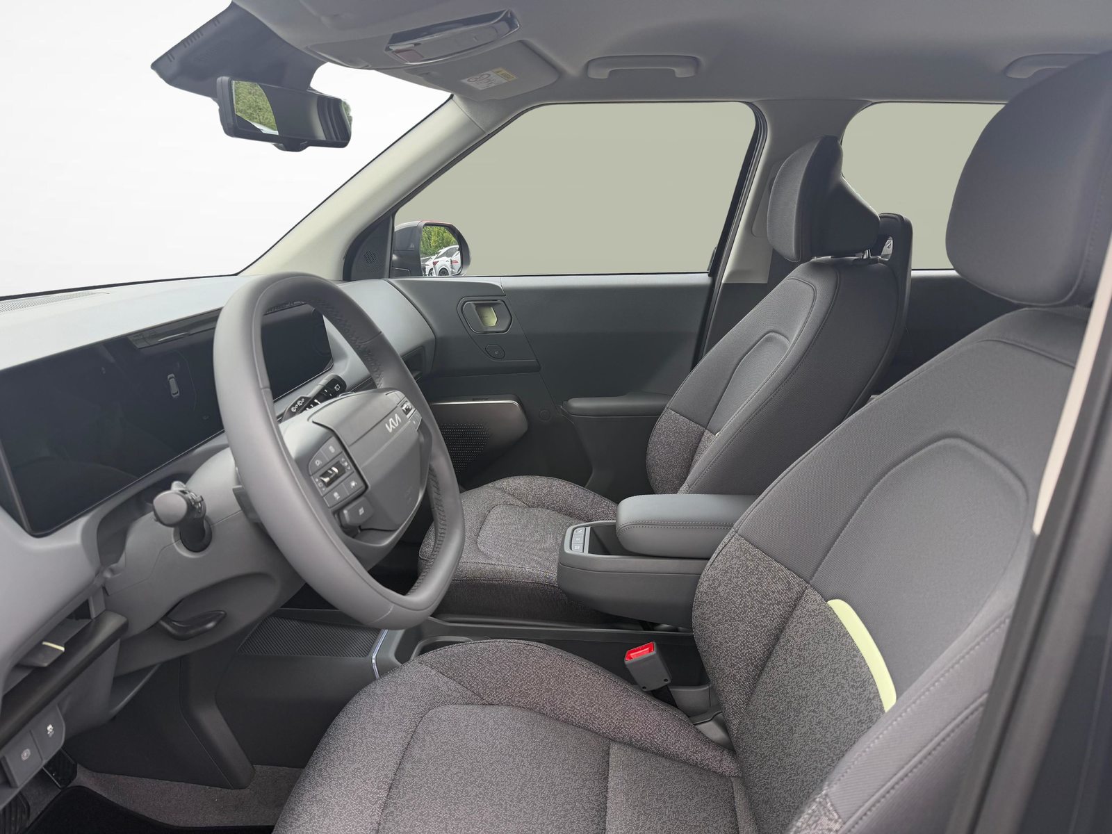KIA EV2 42.2 kWh Air, Electric, Ex-demonstrator, Automatic - 2