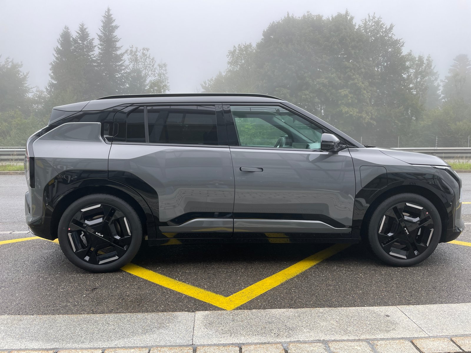 KIA EV3 81,4 kWh GT-Line Pack Panoramadach, Électrique, Voiture nouvelle, Automatique - 4