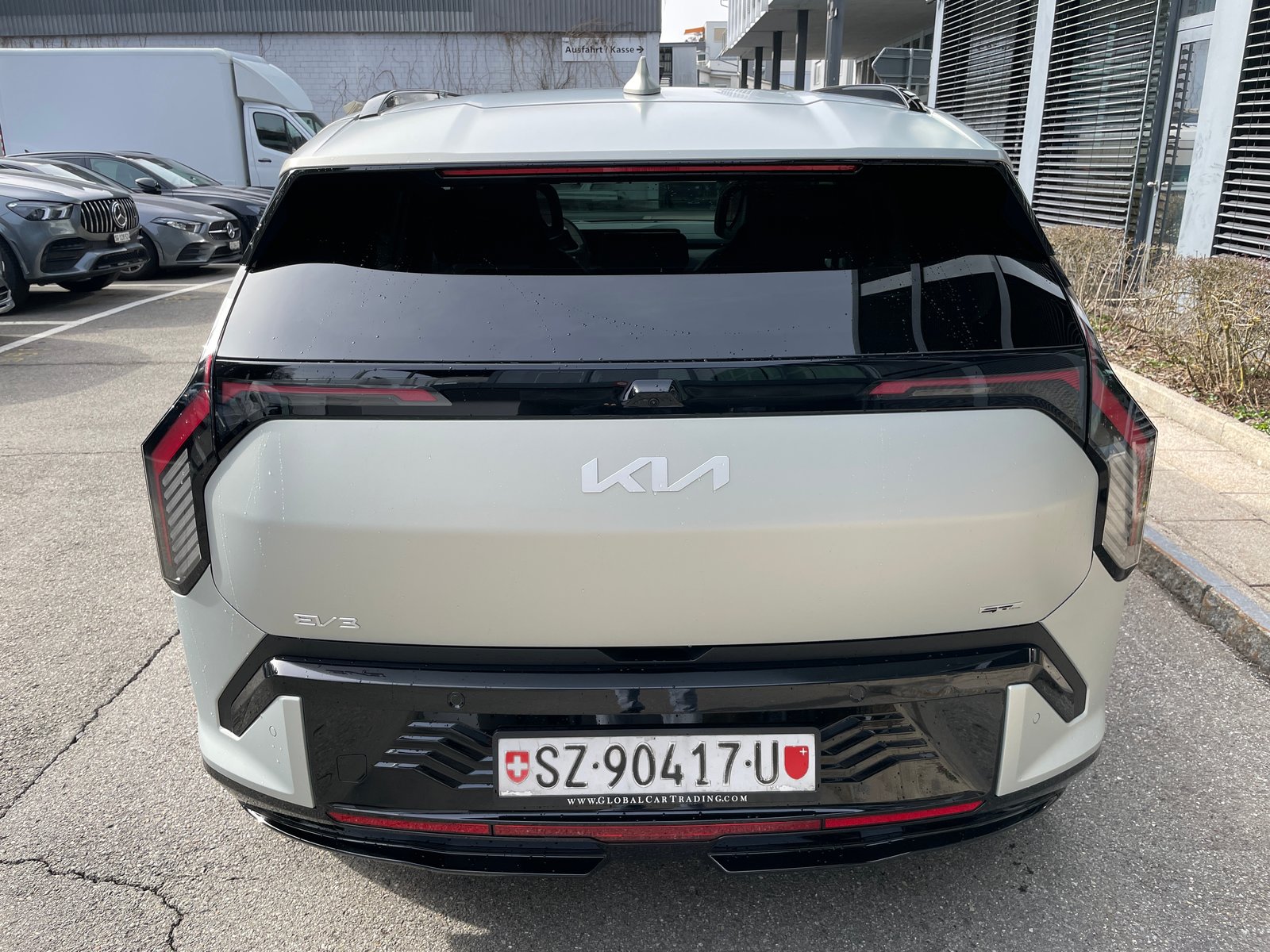 KIA EV3 81,4 kWh GT-Line mit GT-Line Pack und Panoramadach u, Elettrica, Auto nuove, Automatico - 4