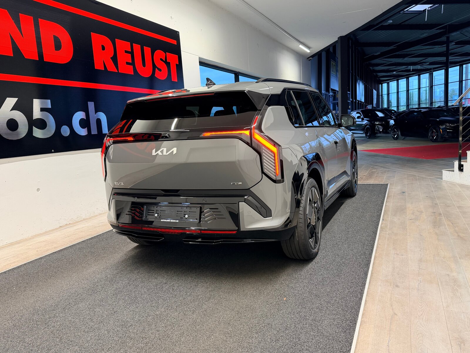 KIA EV3 81,4 kWh GT Line 4x4, Elettrica, Auto nuove, Automatico - 6