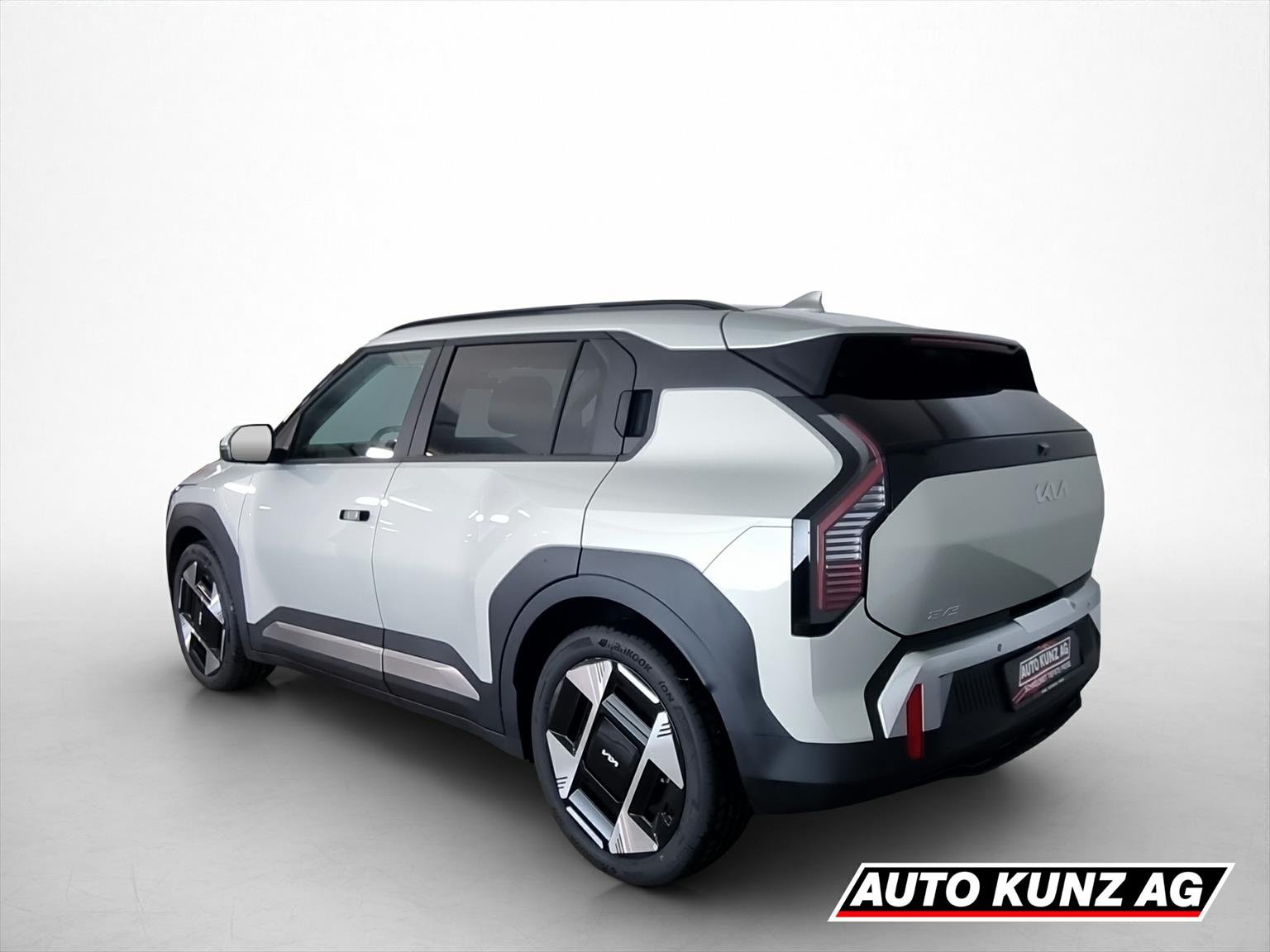 KIA EV3 81 kWh Earth, Elektro, Automatik - 4