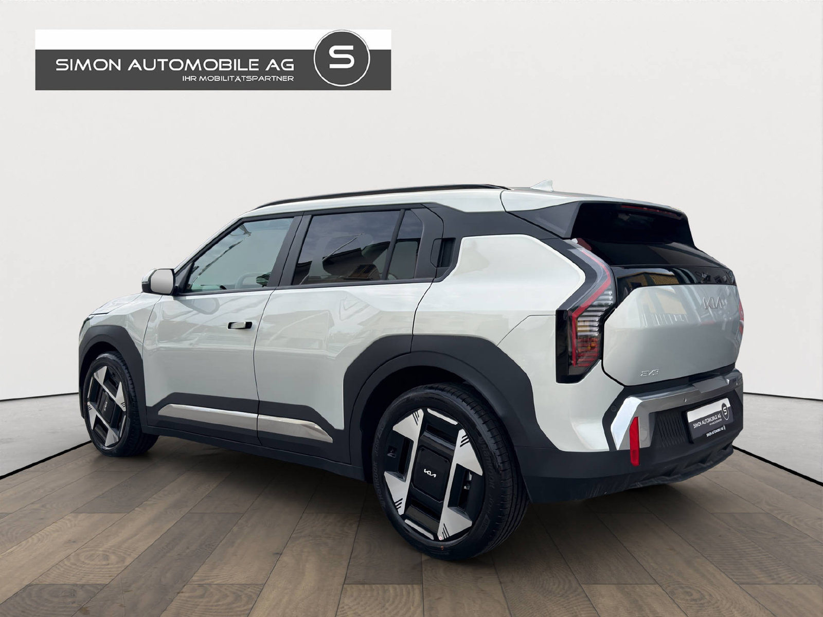 KIA EV3 81 kWh Earth, Elektro, Automatik - 4