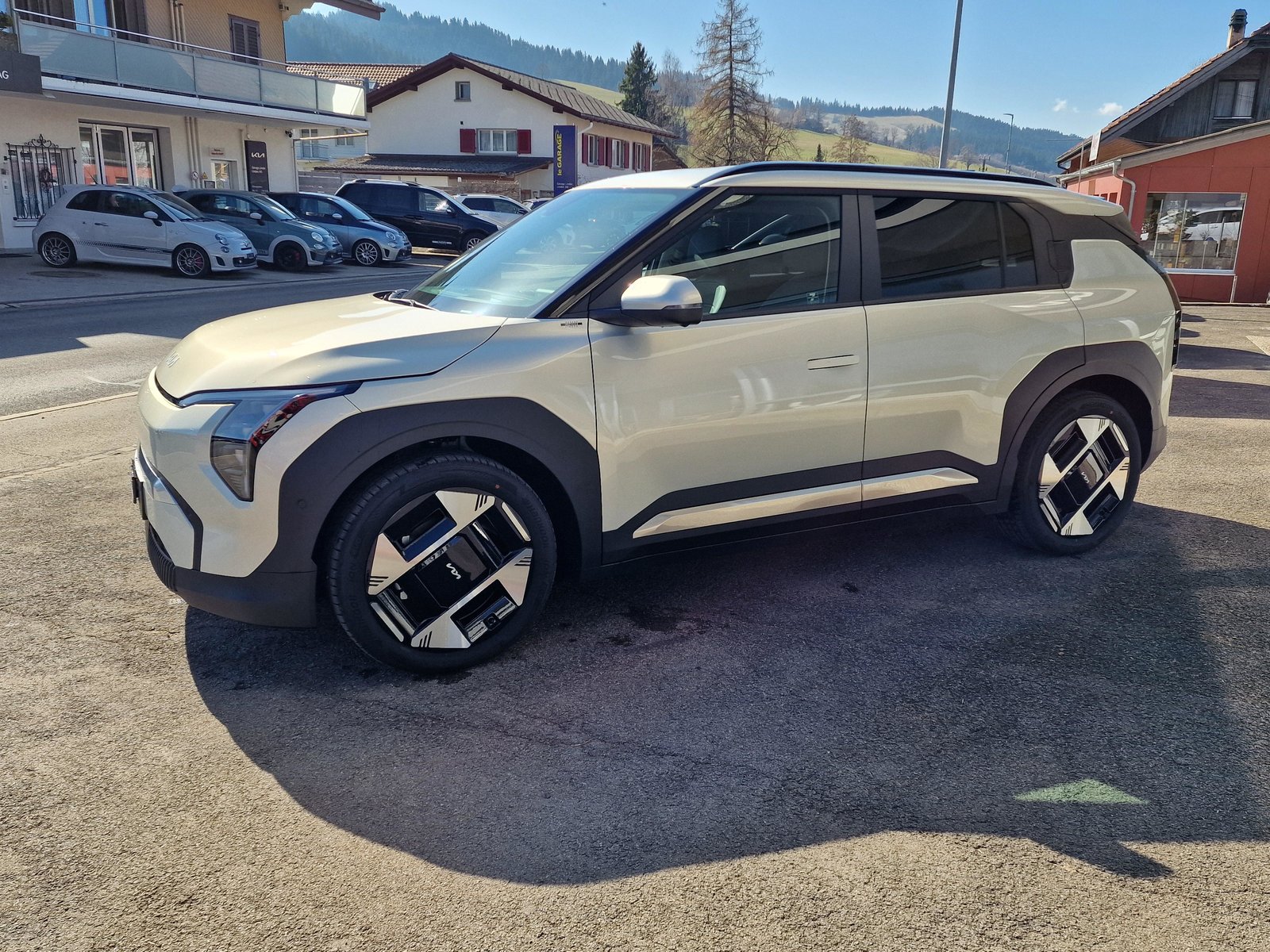 KIA EV3 81 kWh Earth+, Elektro, Neuwagen, Automatik - 5