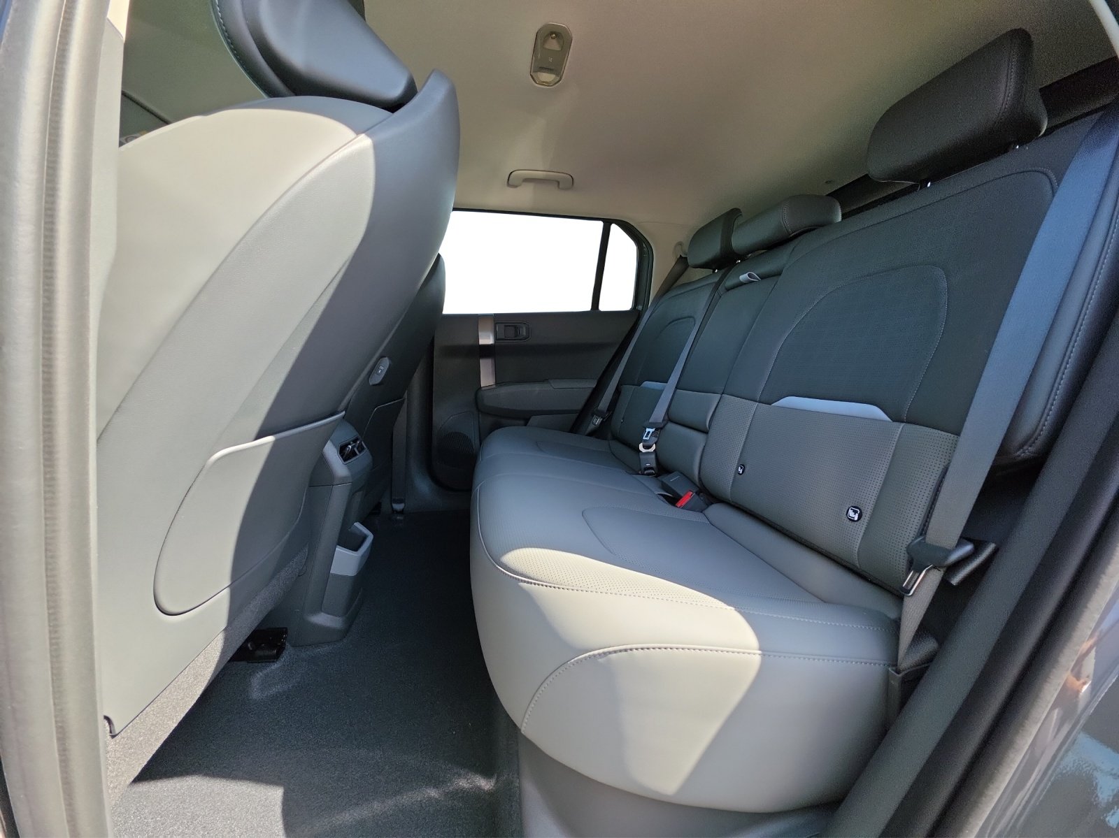 KIA EV3 81 kWh Earth+, Electric, New car, Automatic - 6
