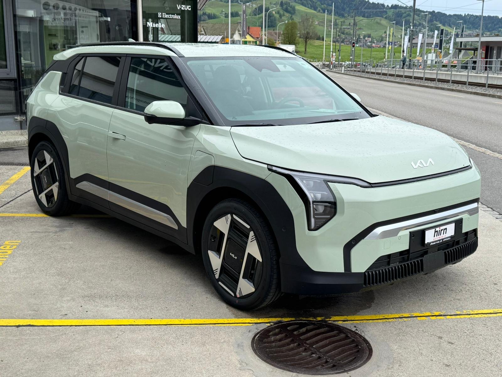 KIA EV3 81 kWh Earth+, Electric, New car, Automatic - 2