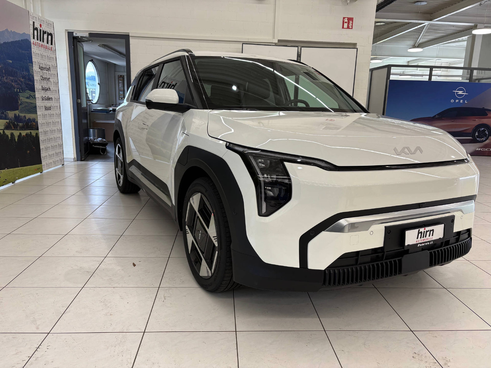 KIA EV3 81 kWh Earth+, Elektro, Neuwagen, Automatik - 3
