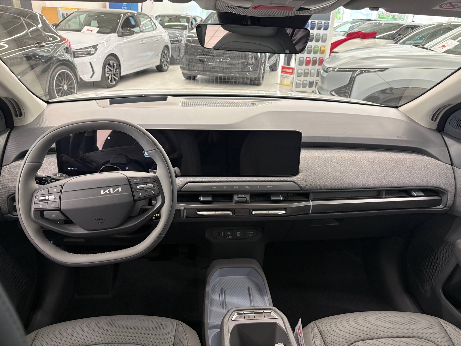 KIA EV3 81 kWh Earth+, Elektro, Neuwagen, Automatik - 7