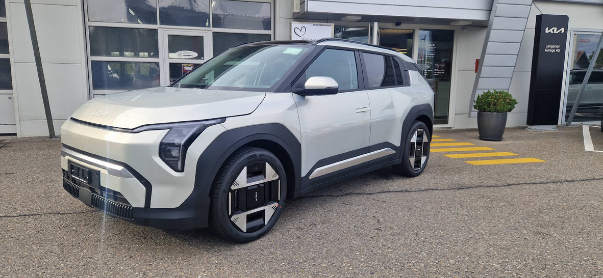 KIA EV3 81 kWh Earth+, Elettrica, Auto nuove, Automatico - 2