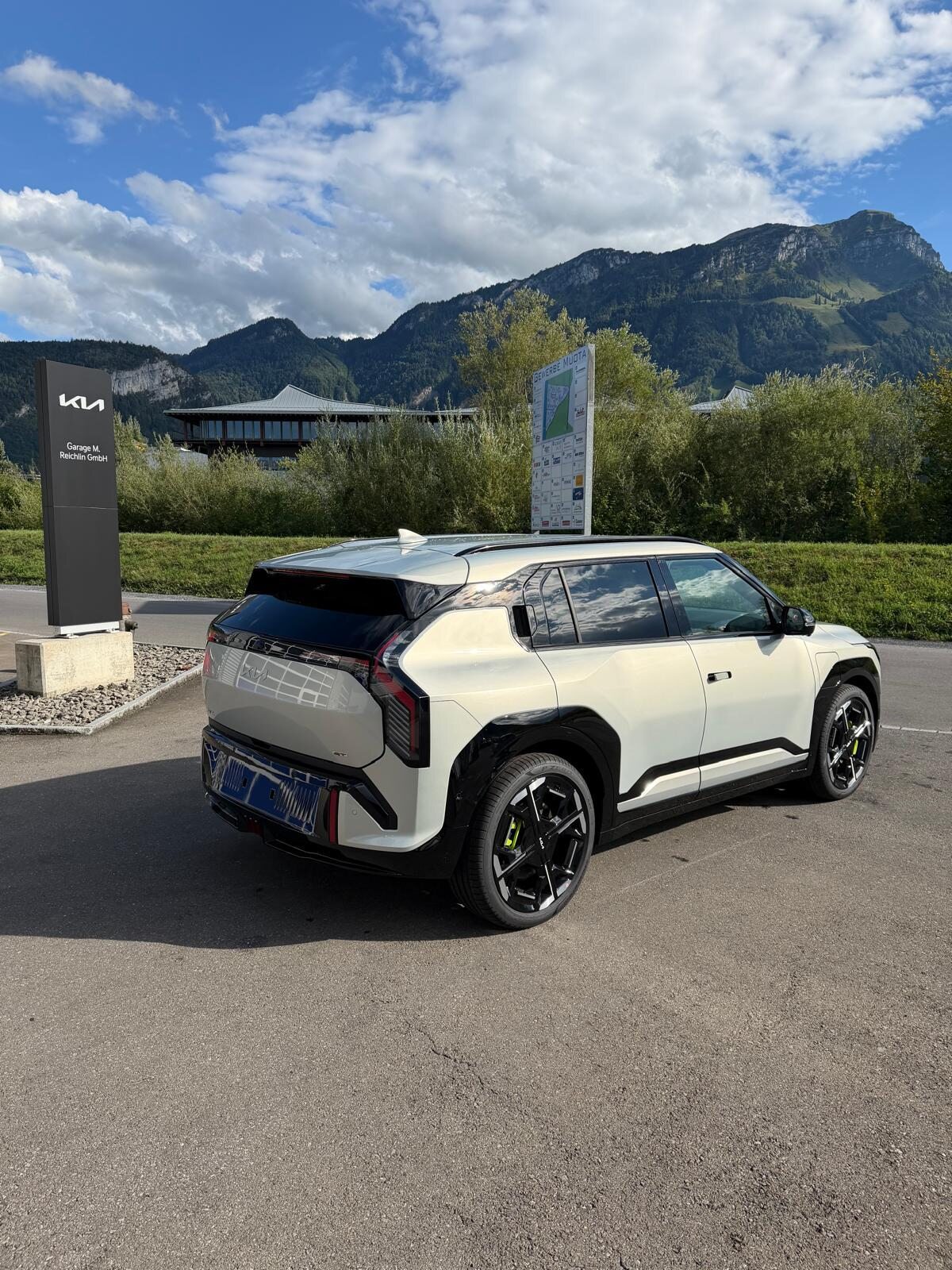 KIA EV3 81 kWh GT 4x4, Elettrica, Auto nuove, Automatico - 5