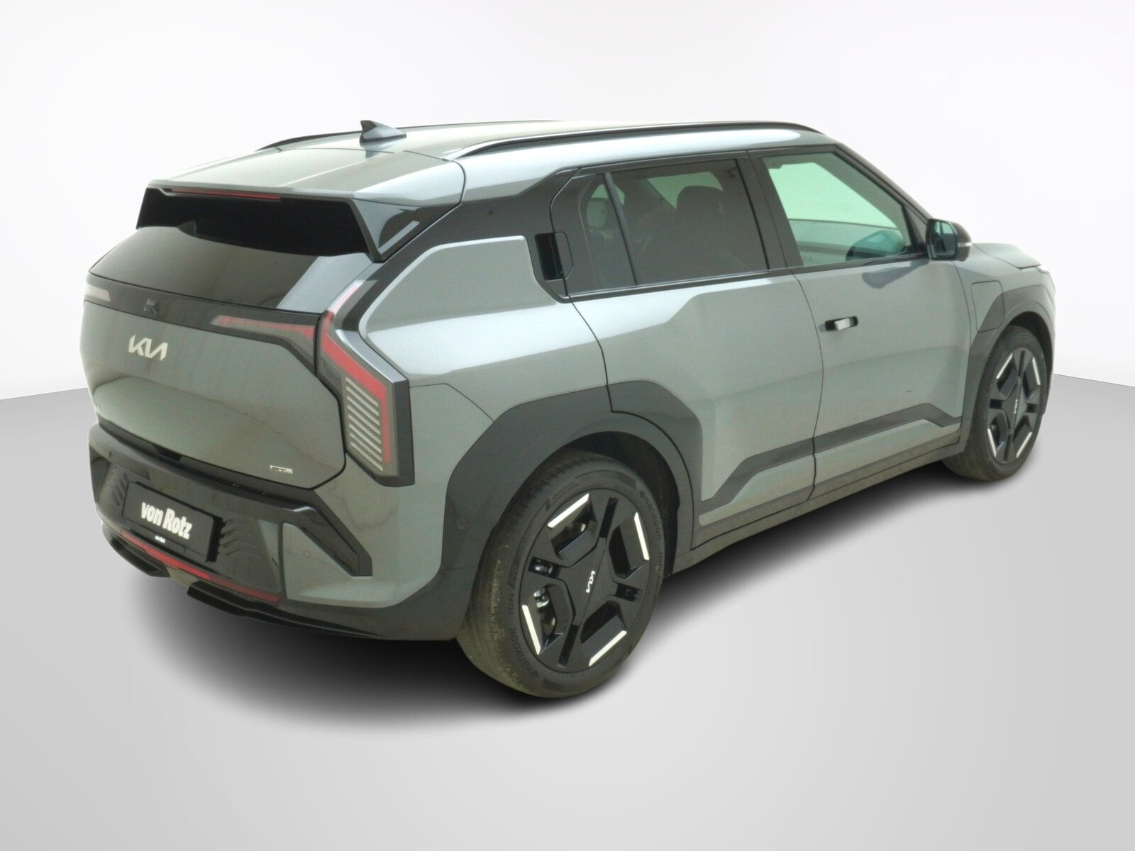 KIA EV3 81 kWh GT-Line 4x4, Electric, New car, Automatic - 5