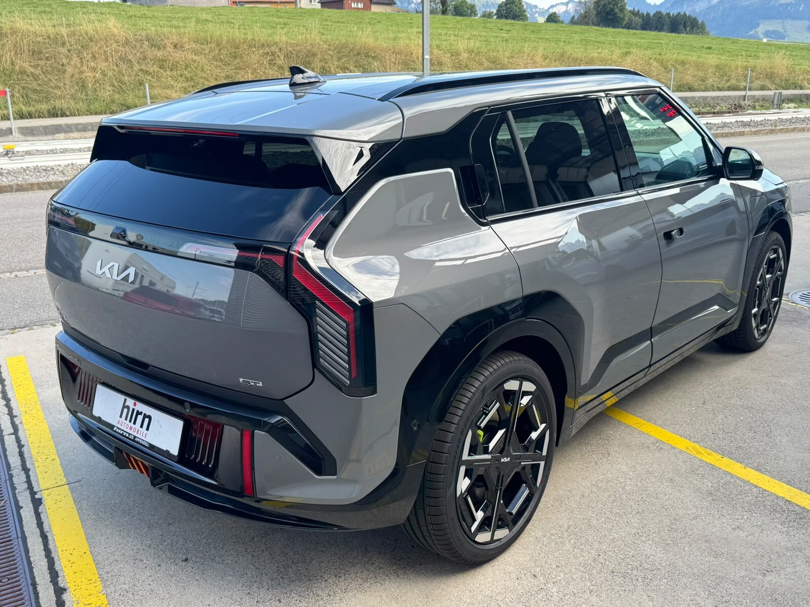 KIA EV3 81 kWh GT 4x4, Elettrica, Auto nuove, Automatico - 3
