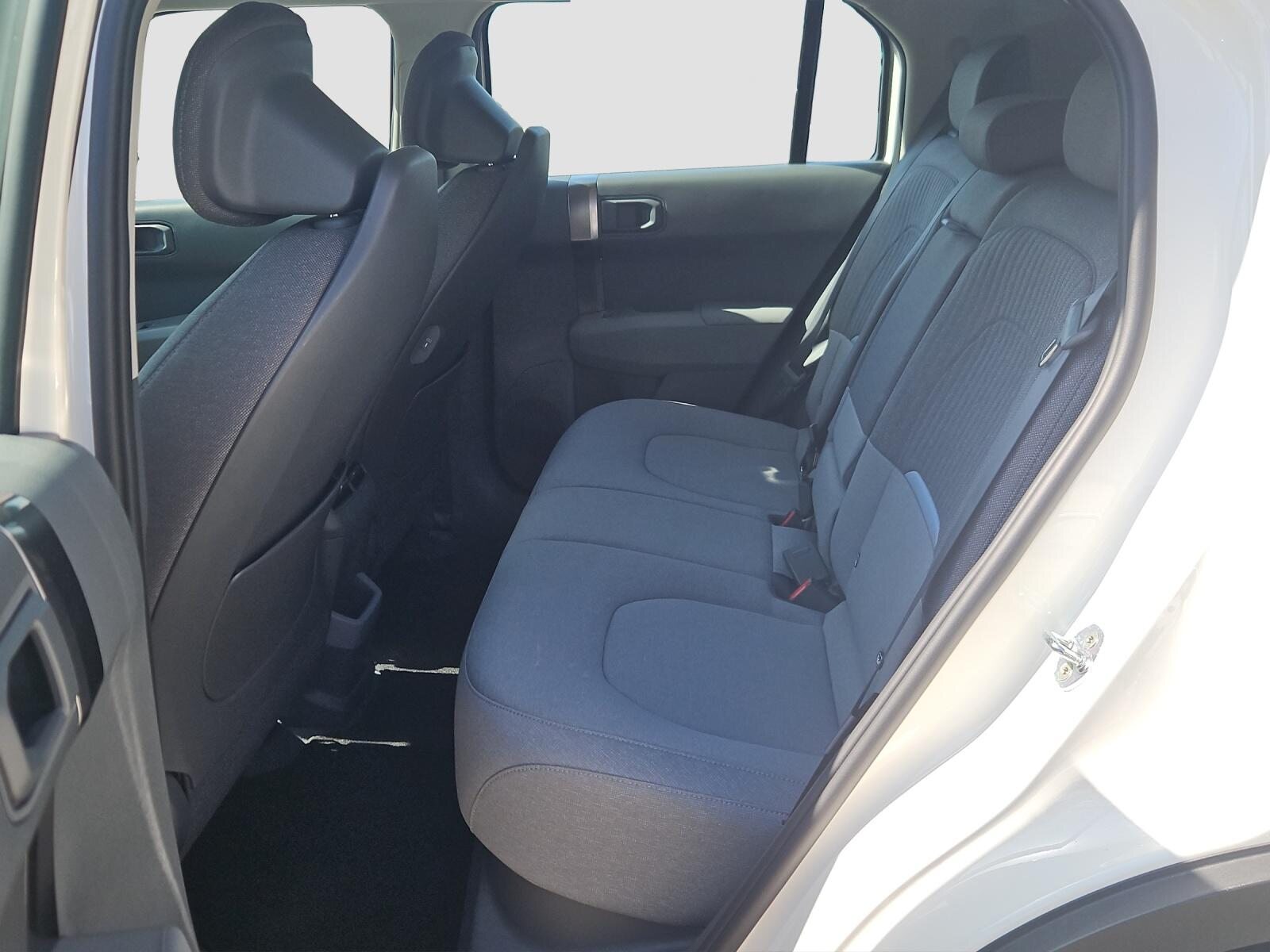 KIA EV3 58 kWh Lite, Électrique, Voiture nouvelle, Automatique - 6