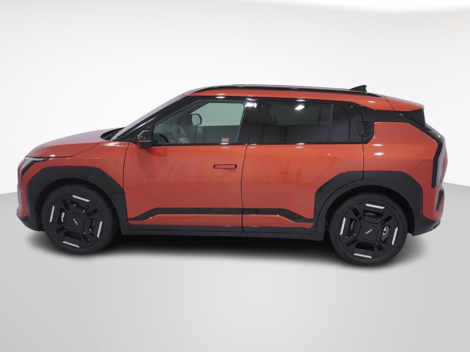 KIA EV3 81 kWh GT-Line 4x4, Electric, New car, Automatic - 2