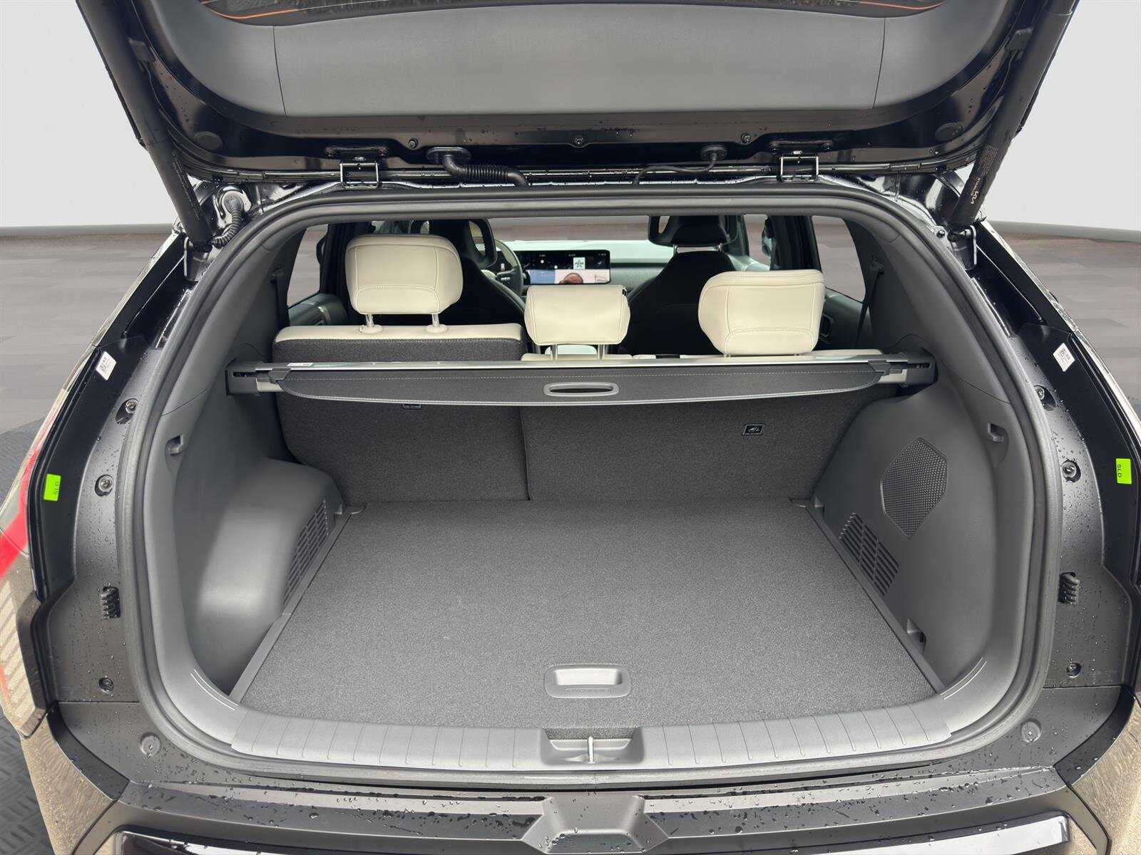 KIA EV3 81 kWh GT-Line 4x4, Elektro, Neuwagen, Automatik - 5