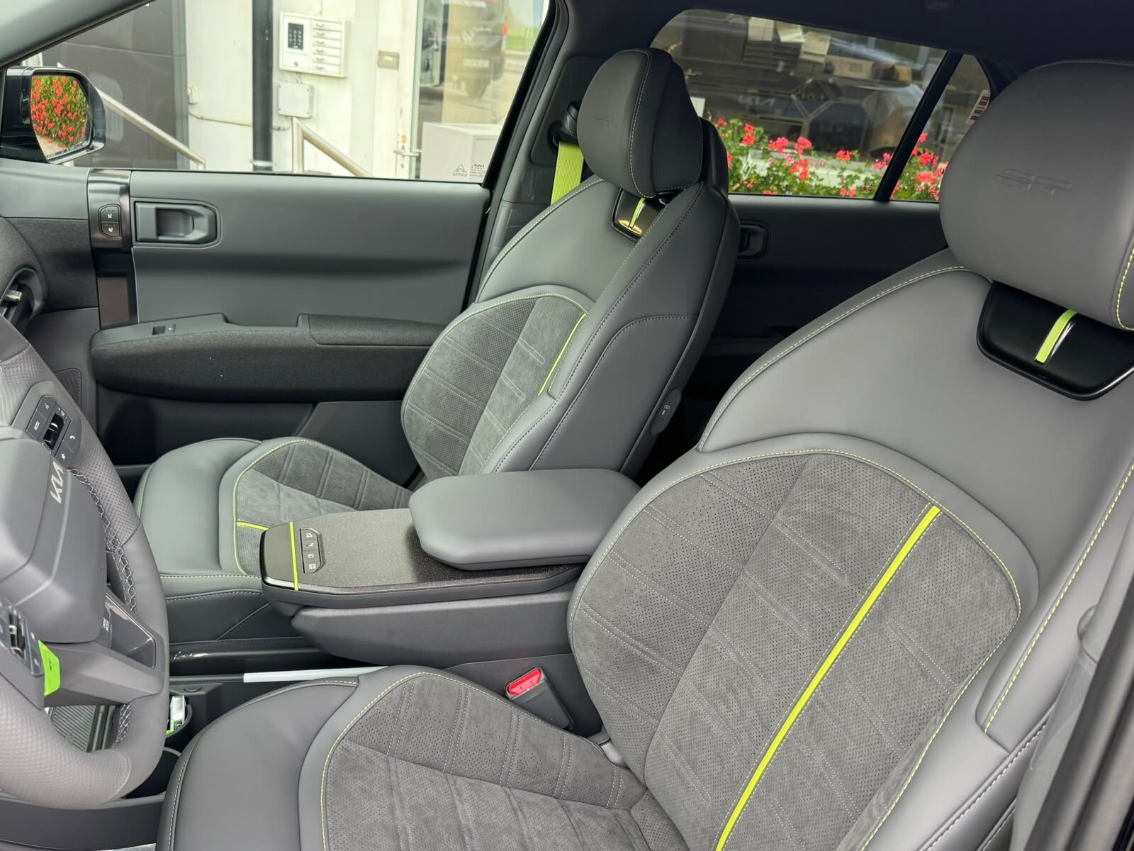 KIA EV3 81 kWh GT 4x4, Électrique, Voiture nouvelle, Automatique - 6