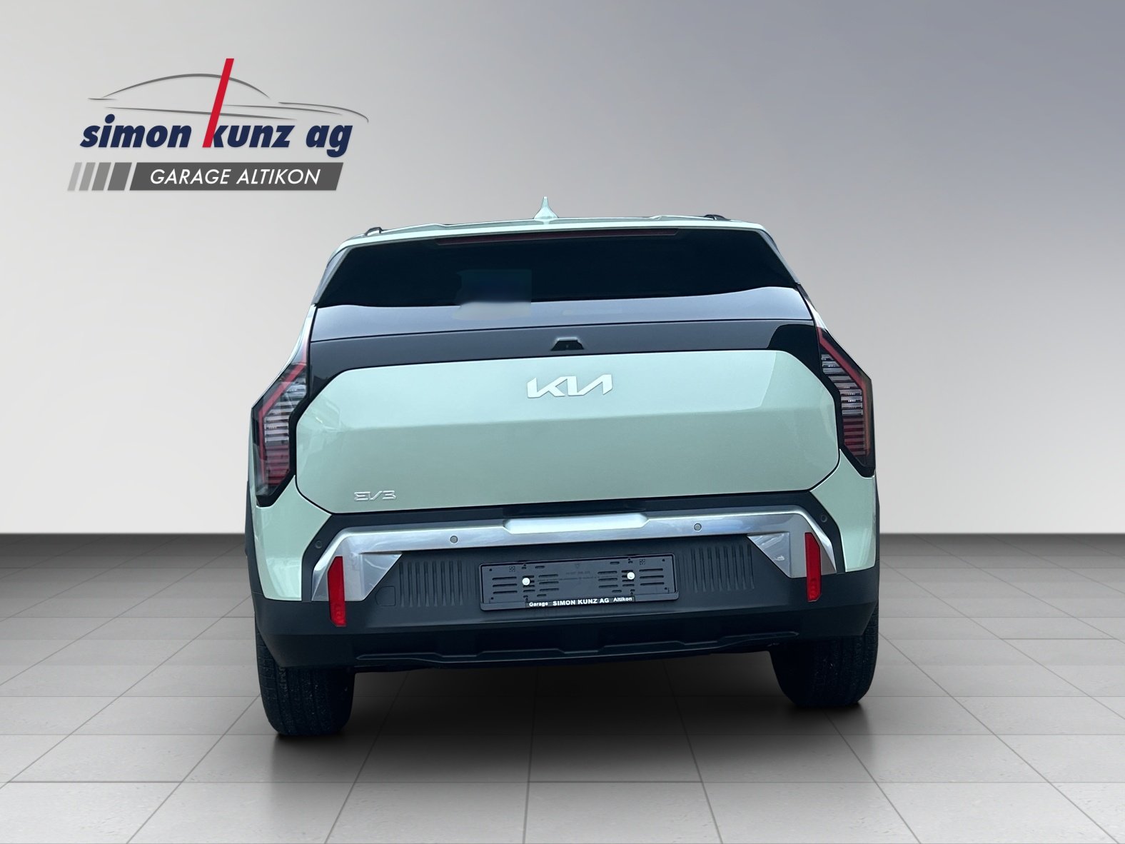 KIA EV3 58 kWh Earth, Electric, Second hand / Used, Automatic - 5