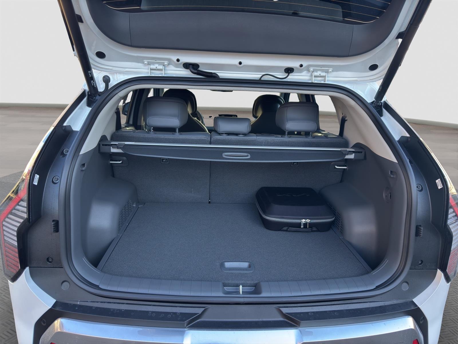 KIA EV3 81 kWh Earth+, Électrique, Voiture de démonstration, Automatique - 5