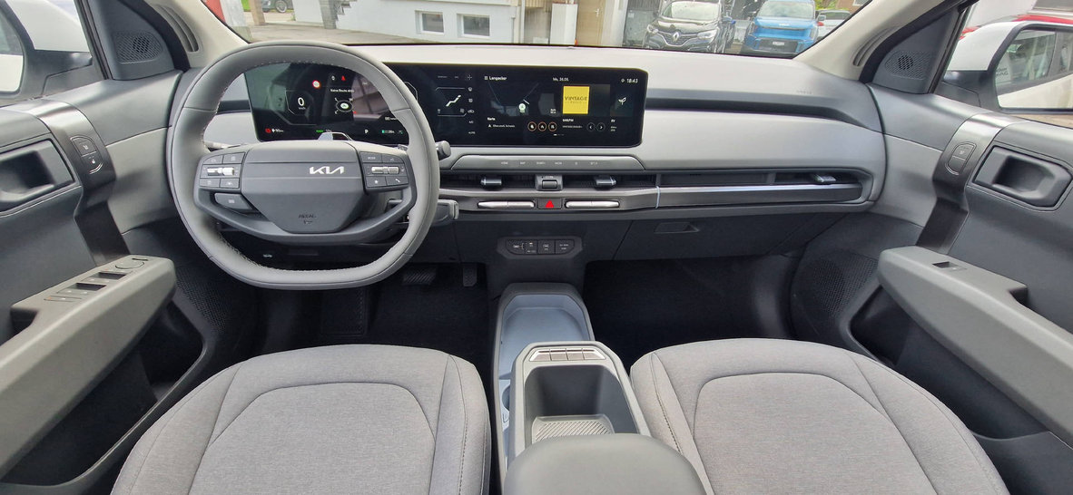 KIA EV3 58 kWh Lite, Elektro, Vorführwagen, Automatik - 6