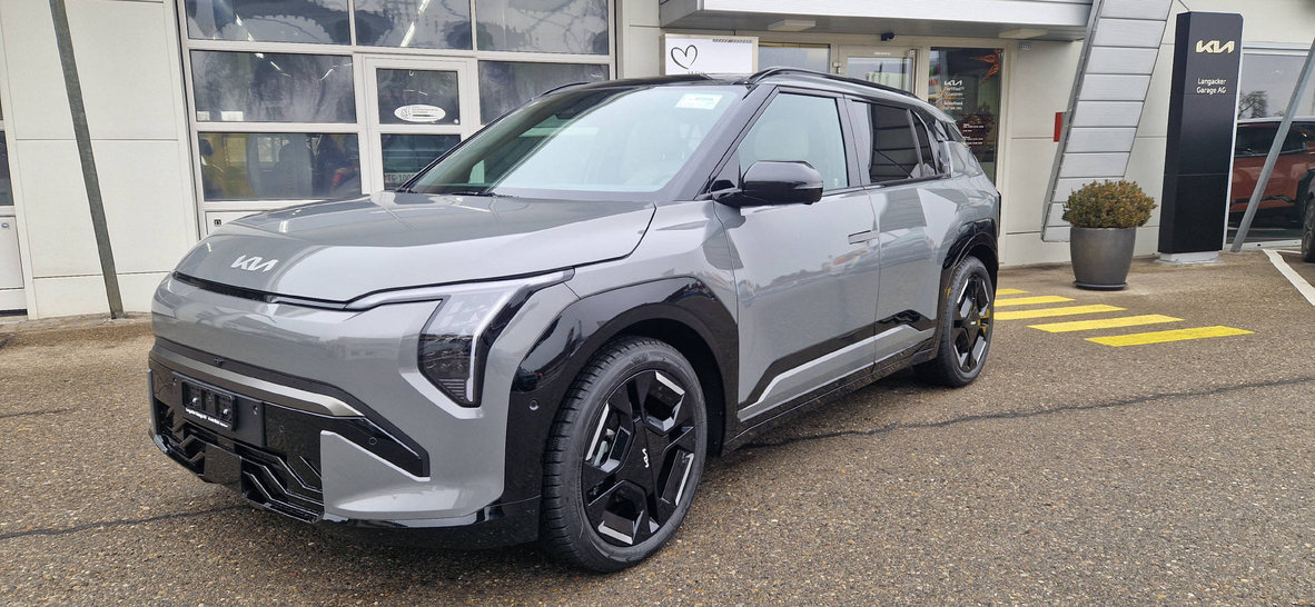 KIA EV3 81 kWh GT-Line, Electric, Ex-demonstrator, Automatic - 3
