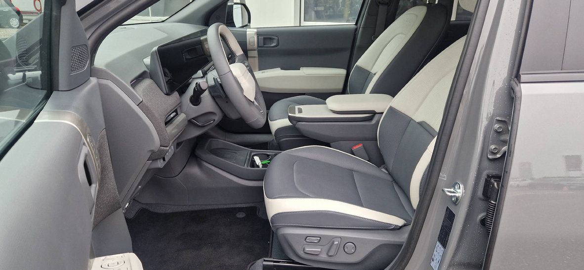 KIA EV3 81 kWh GT-Line, Elettrica, Occasioni / Usate, Automatico - 4