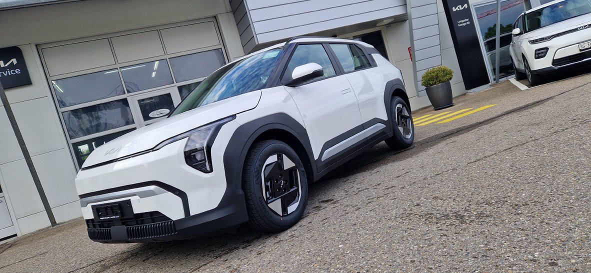 KIA EV3