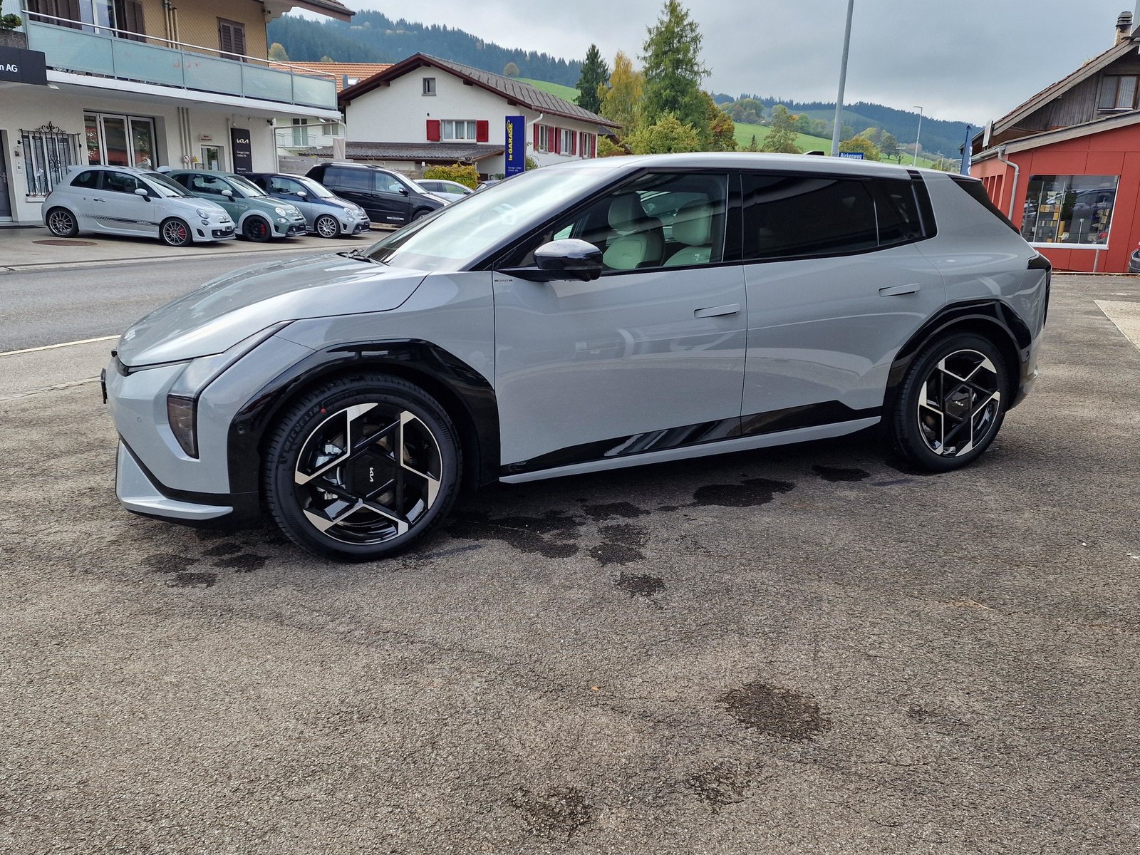 KIA EV4 81 kWh GT-Line, New car, Automatic - 5