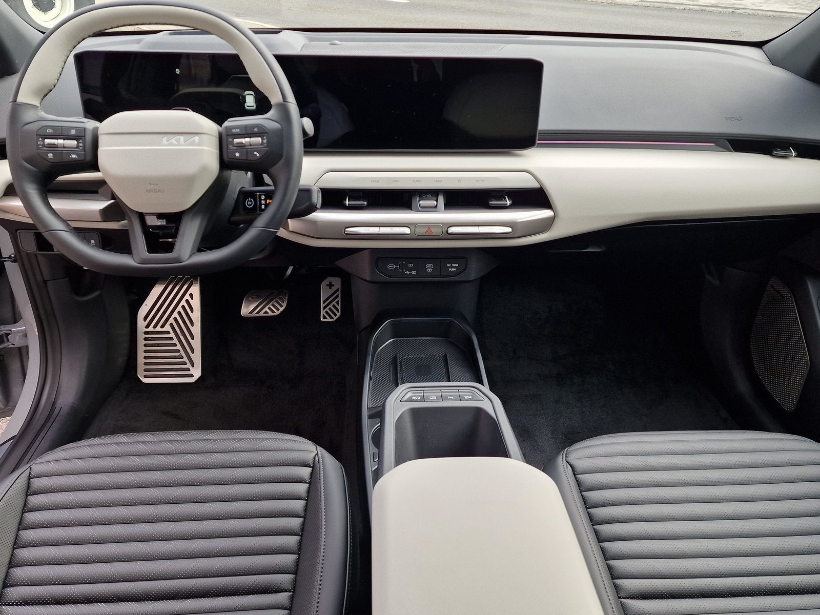 KIA EV4 81 kWh GT-Line, New car, Automatic - 7