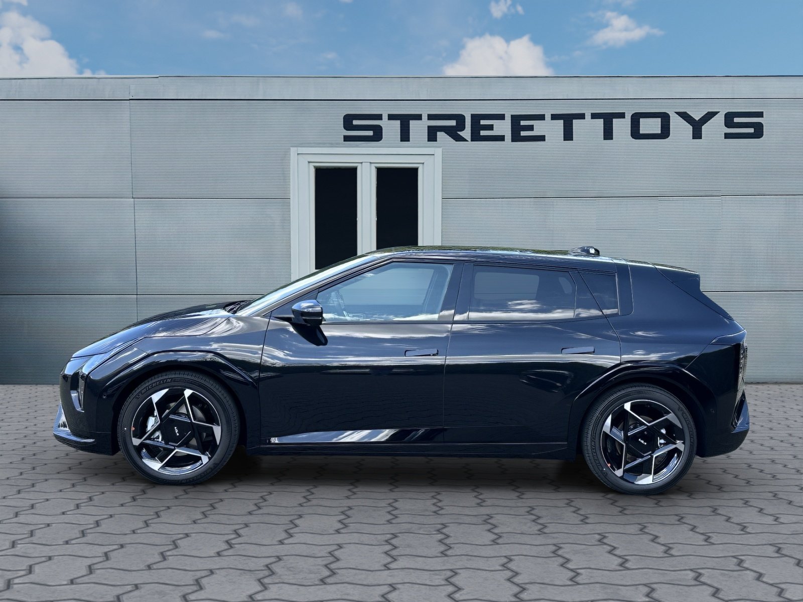 KIA EV4 81,4 kWh GT-Line, Electric, New car, Automatic - 2