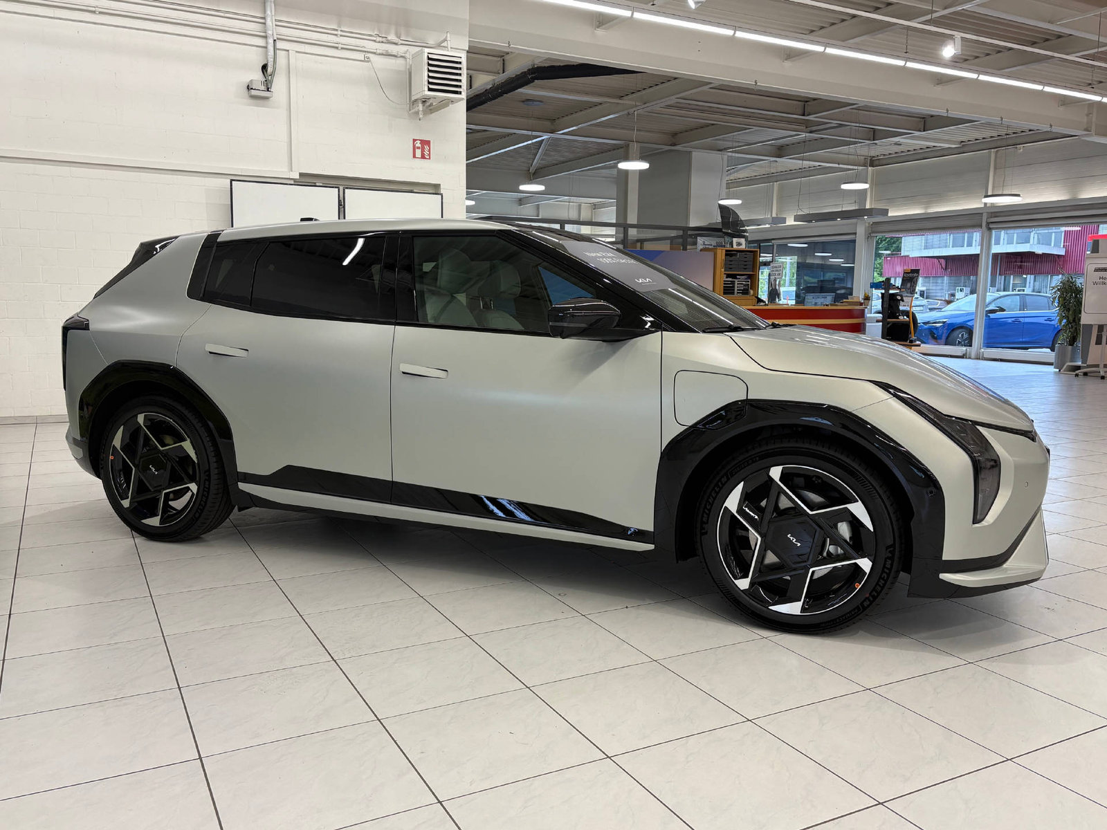 KIA EV4 81 kWh GT-Line, Electric, New car, Automatic - 4