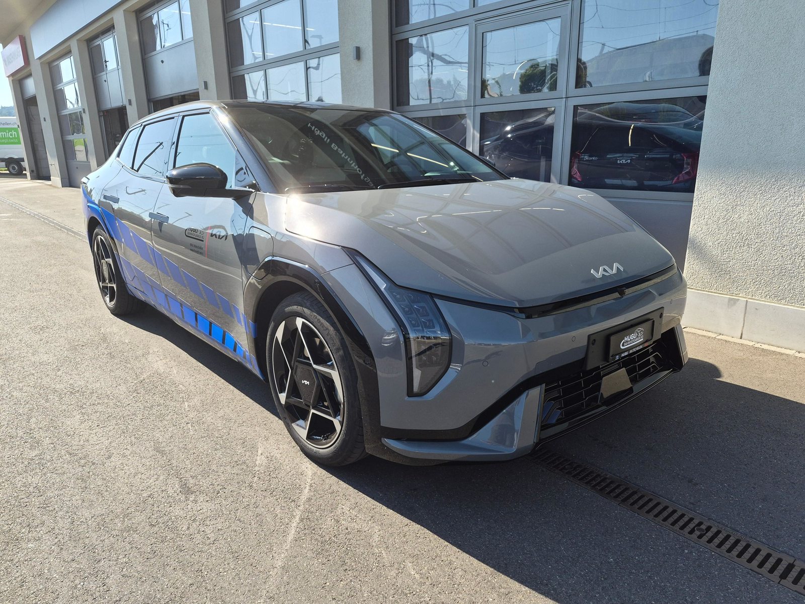 KIA EV4 Fastback 81 kWh GT-Line, Elektro, Occasion / Gebraucht, Automatik - 4