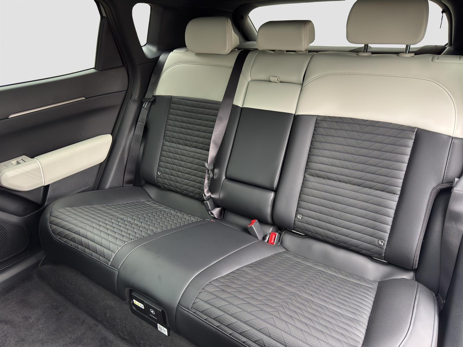 KIA EV4 81 kWh GT-Line, Electric, Ex-demonstrator, Automatic - 6