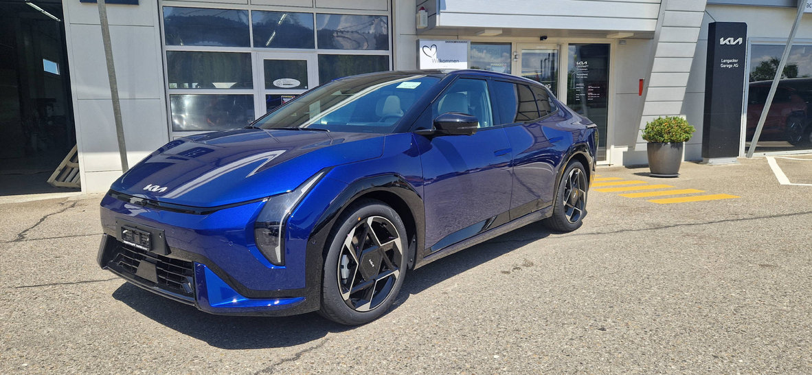KIA EV4 Fastback 81 kWh GT-Line, Elektro, Vorführwagen, Automatik - 2