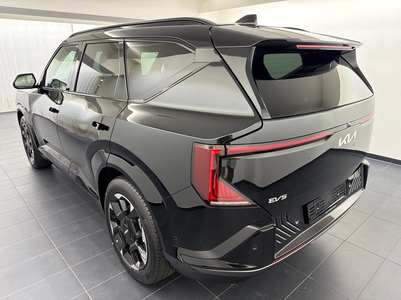 KIA EV5 81,4 kWh GT-Line, Elektro, Neuwagen, Automatik - 2