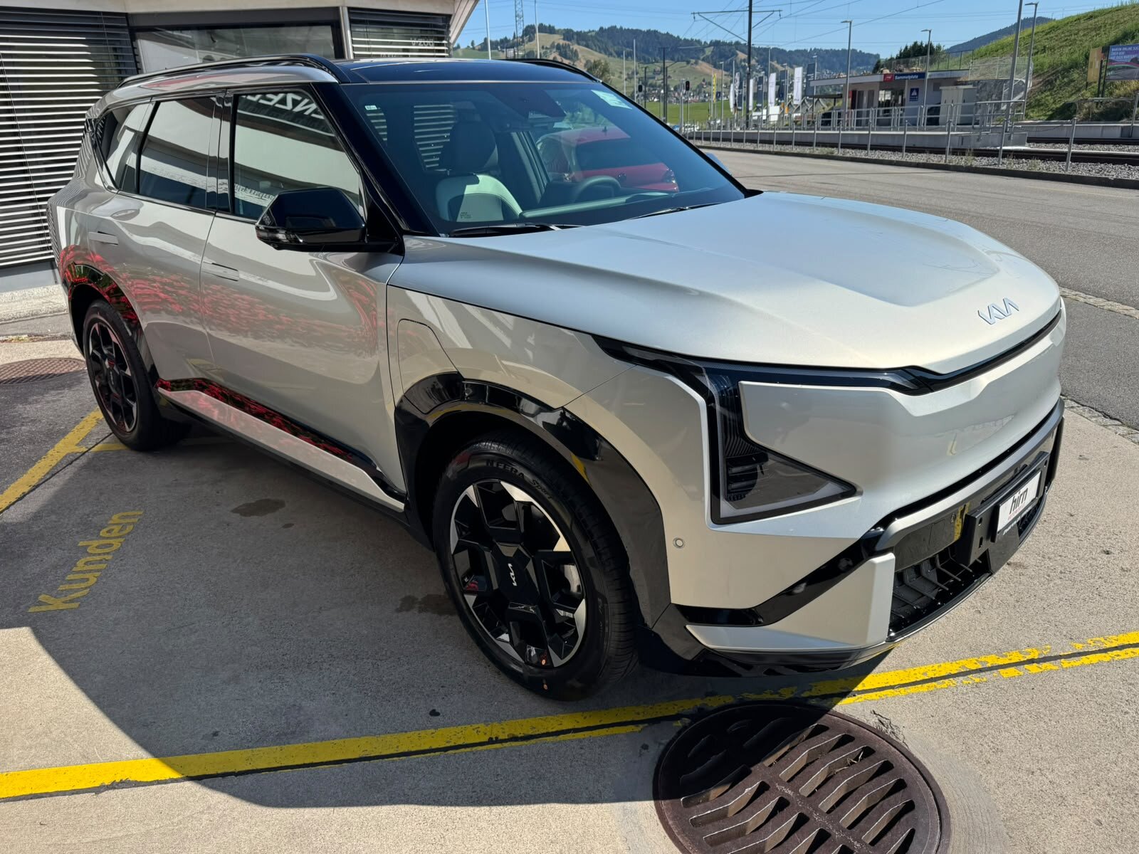 KIA EV5 81 kWh GT-Line 4x4, Elektro, Neuwagen, Automatik - 2