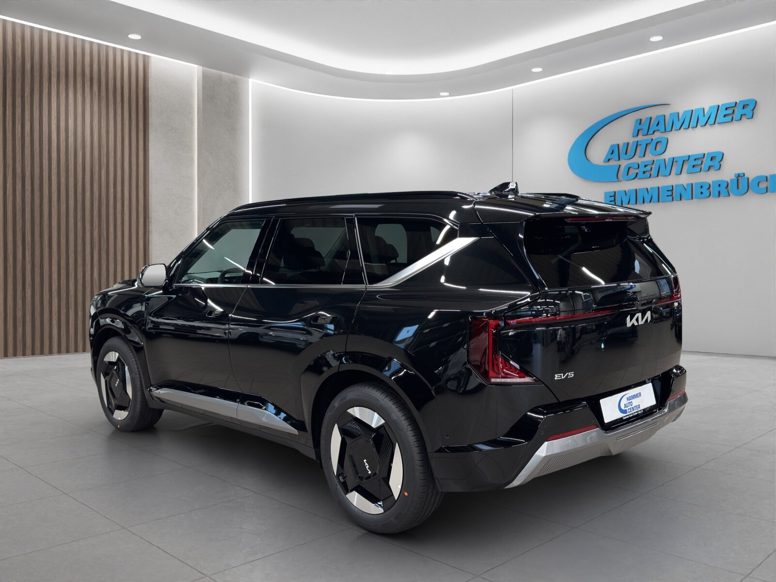 KIA EV5 81 kWh Earth 4x4, Elektro, Neuwagen, Automatik - 3