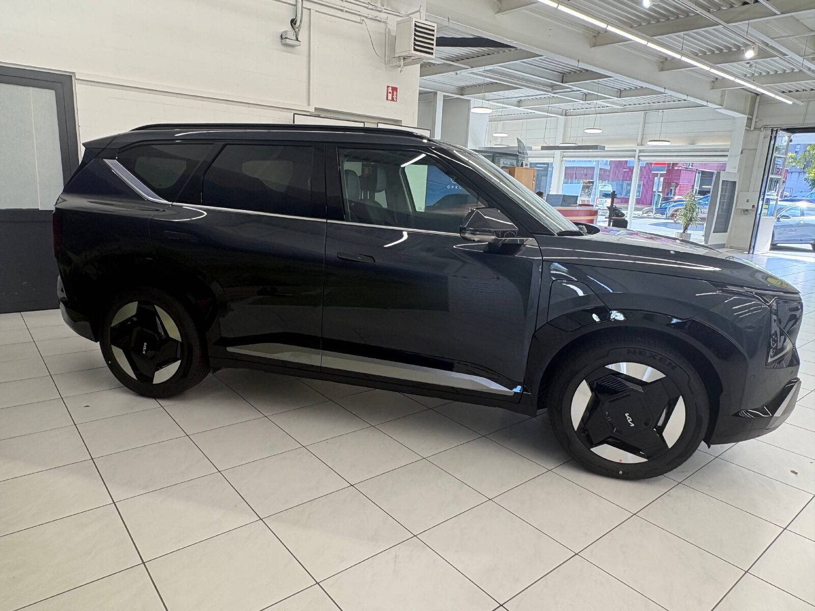 KIA EV5 81 kWh Earth 4x4, Elettrica, Auto nuove, Automatico - 4