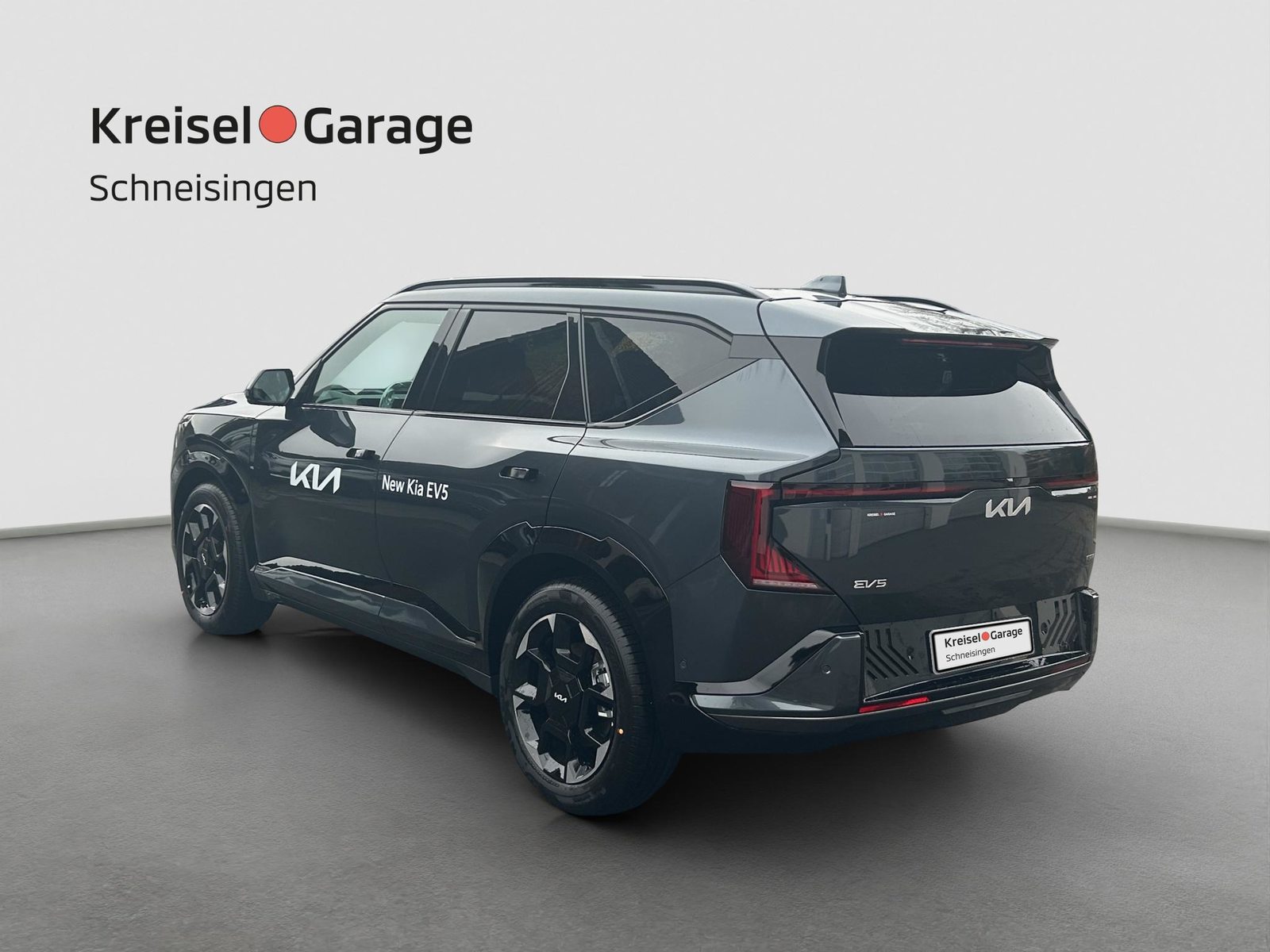 KIA EV5 81 kWh GT-Line, Electric, Ex-demonstrator, Automatic - 4