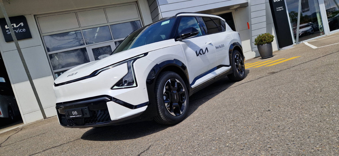 KIA EV5